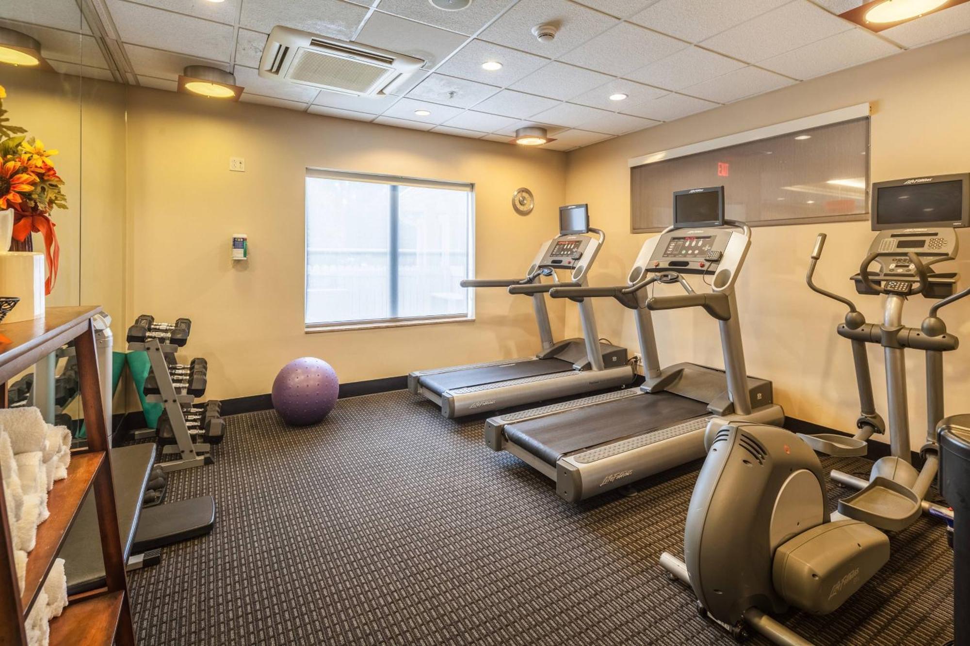 Towneplace Suites Jacksonville Butler Boulevard Esterno foto
