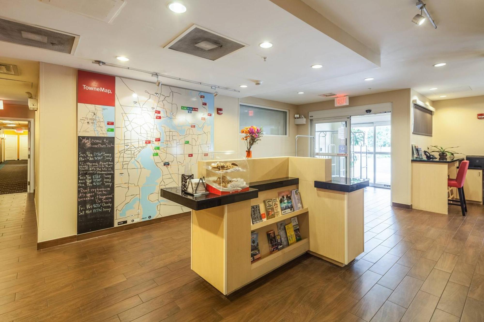 Towneplace Suites Jacksonville Butler Boulevard Esterno foto